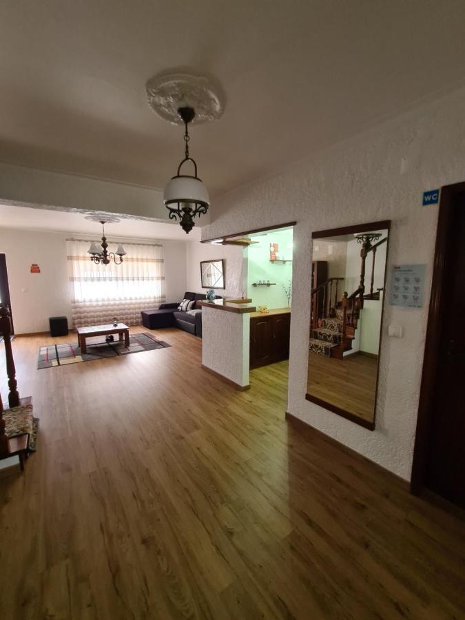 Gomes & Fortunato House Casais Brancos Eksteriør billede